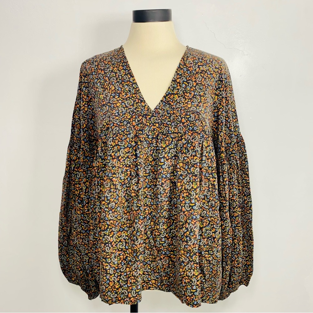 NWT DOEN Medium SAVONA Silk Top Blouse sz M Black Paisley Balloon Sleeve V-neck - Picture 3 of 14